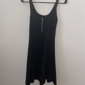 Black flow dress with zipper on back!